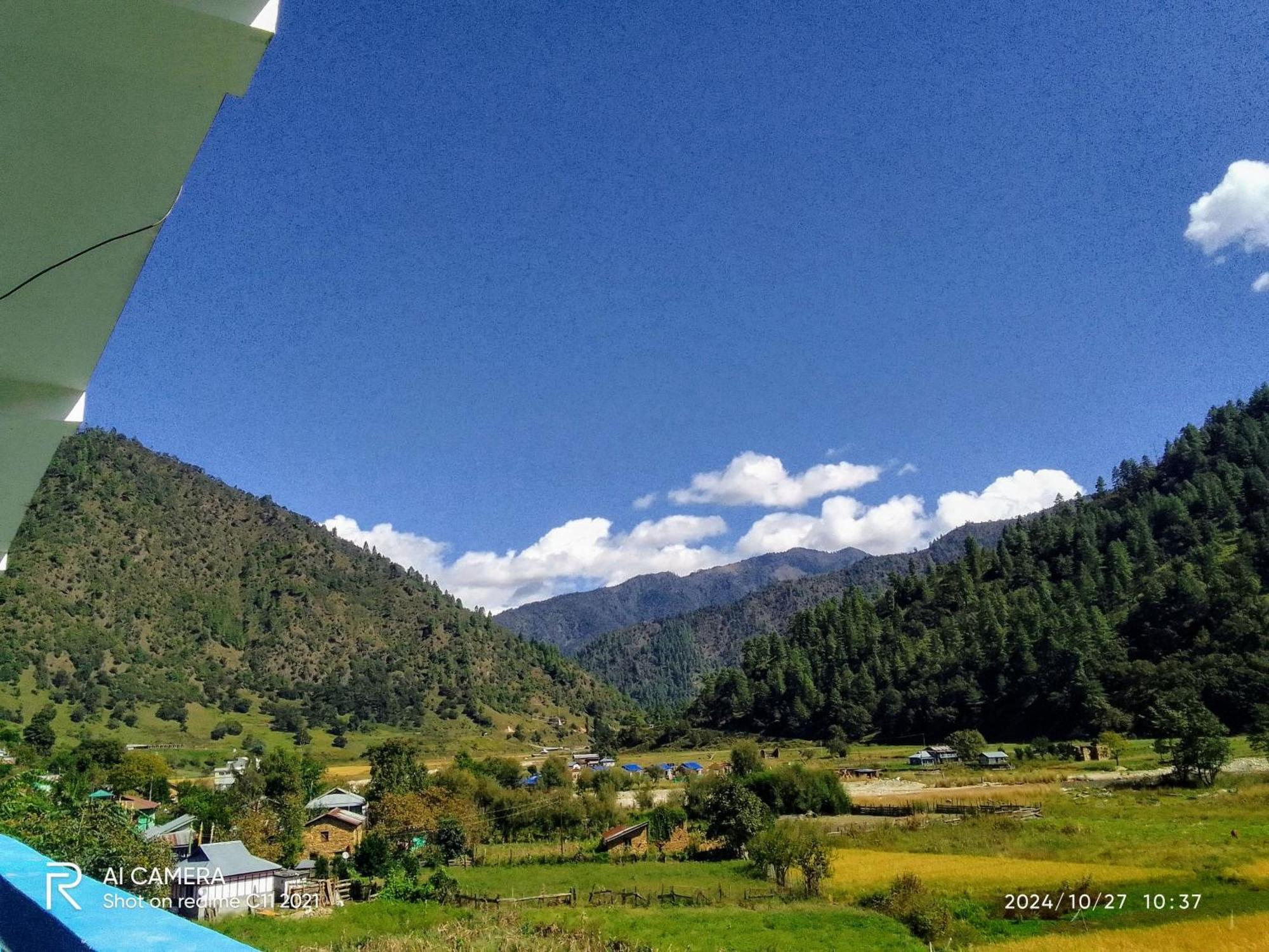 Valley View Homestay Dirang Luaran gambar
